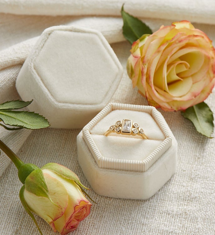 Hexagon Velvet Ring Box