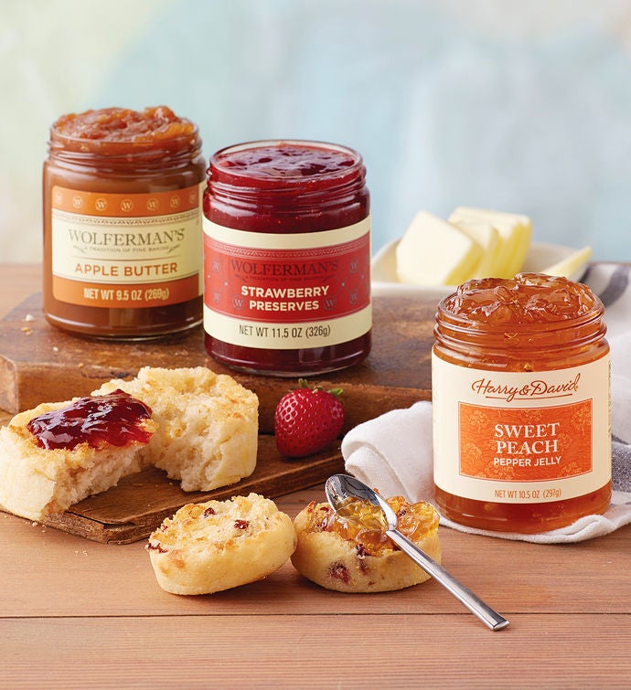 Create Your Own Preserves and Fruit Butters   3 Jars